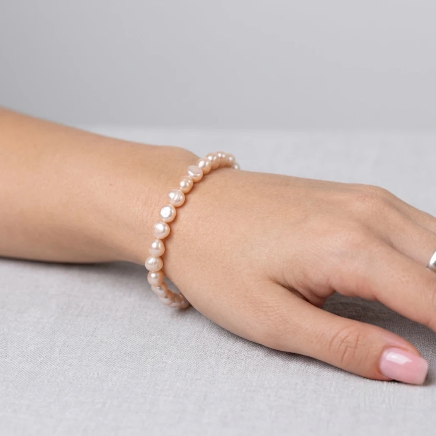 Mediterranean Living Bracelet – White Freshwater Pearls - Nelissima Jewelry