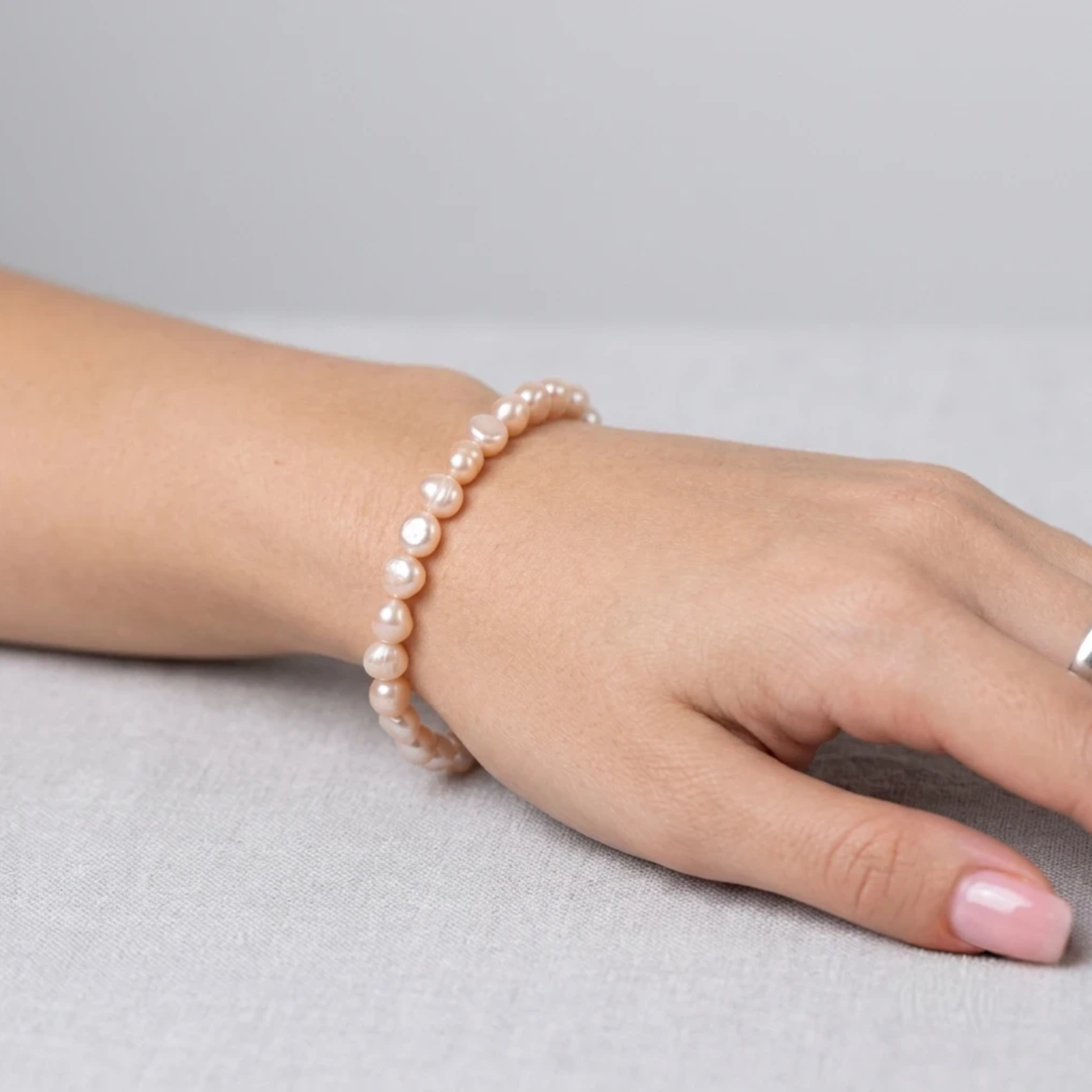 Mediterranean Living Bracelet – White Freshwater Pearls - Nelissima Jewelry