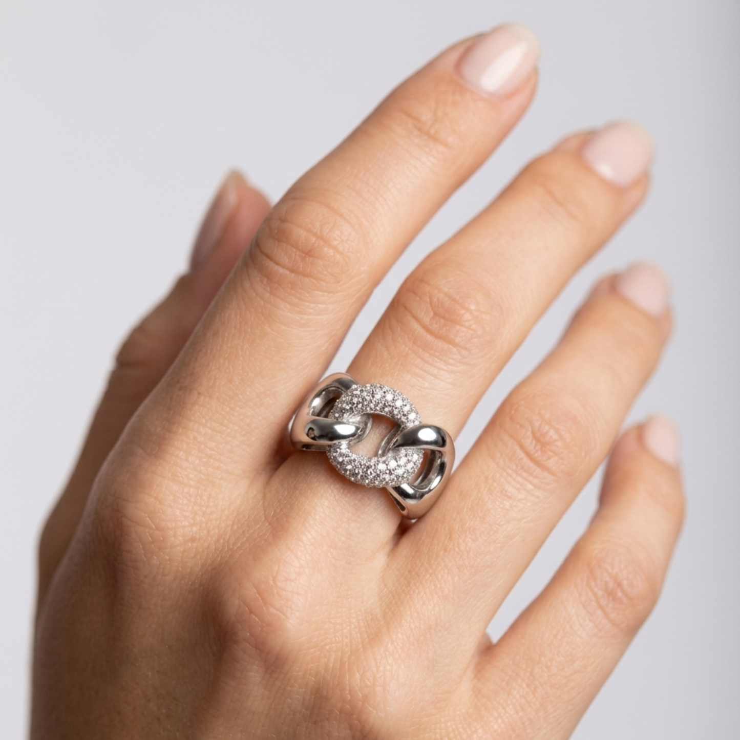 Classic Ring Zircons - Nelissima Jewelry