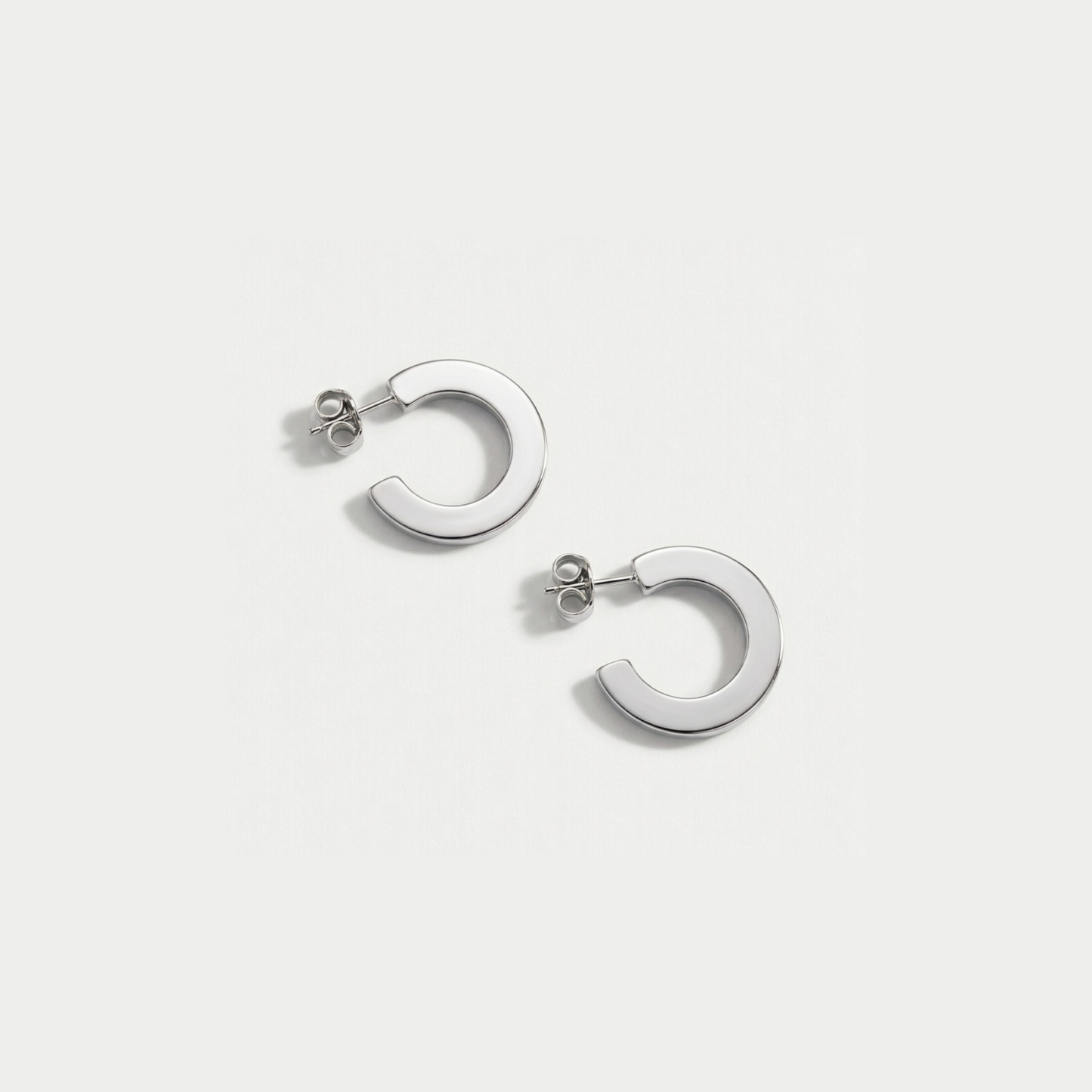 Minimalist Creole Hoop Earring - Nelissima Jewelry