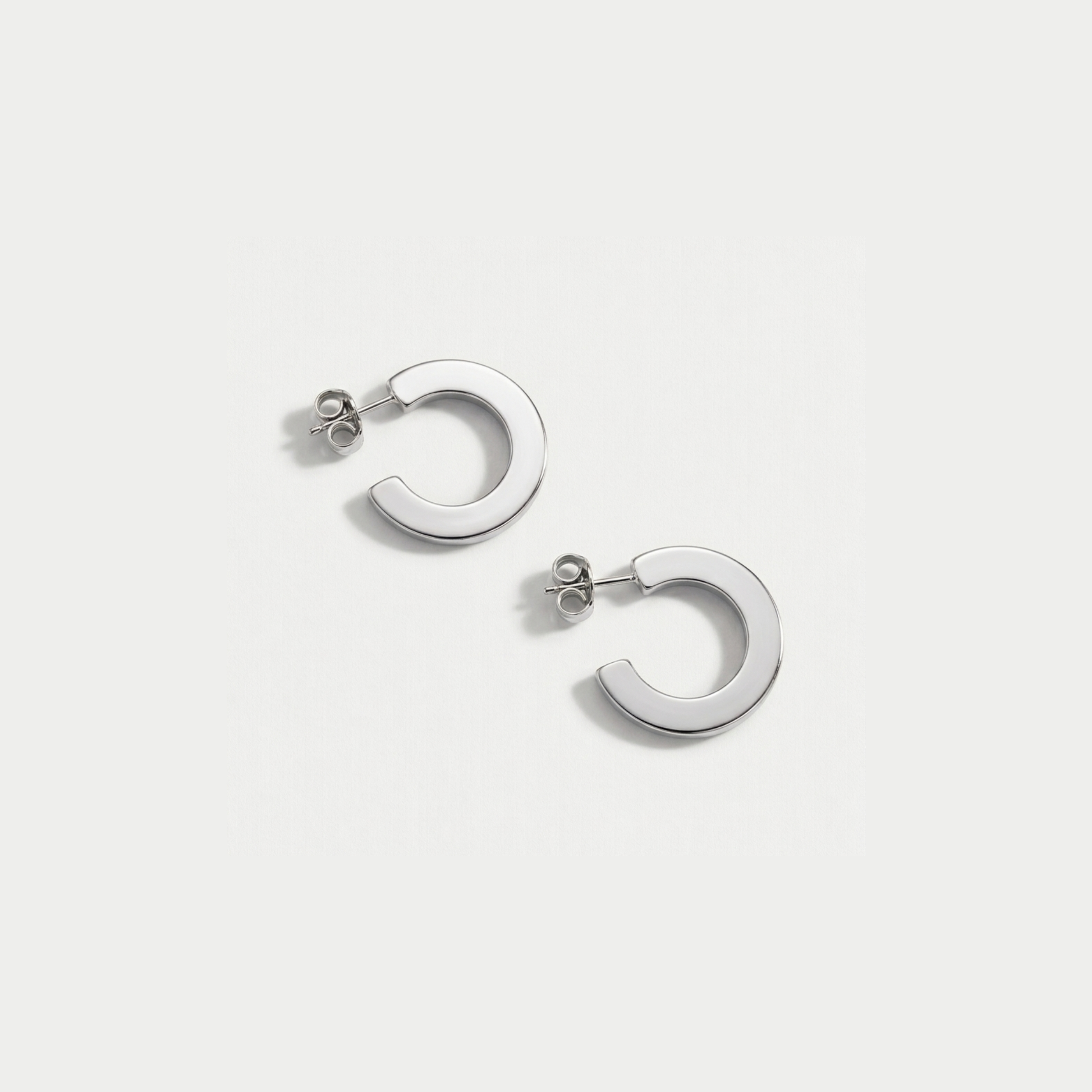 Minimalist Creole Hoop Earring - Nelissima Jewelry