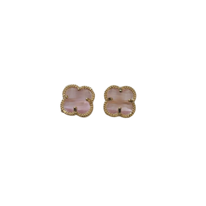 four  leaf Rosa quartz flower